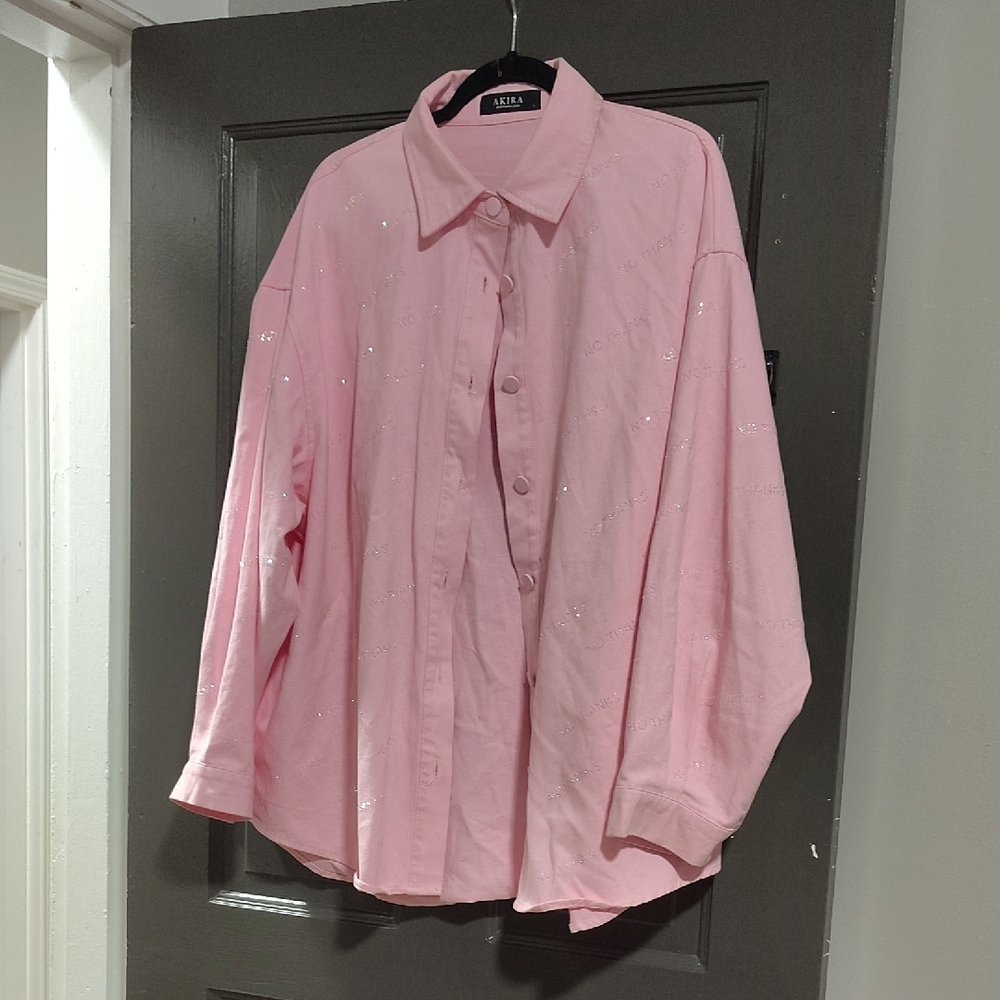 AKIRA Light Pink Casual Button-Down Shirt